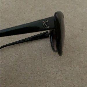 Vince Camuto Other - Vince Camuto cat eye sun glasses ! Vince Camuto Other - Vince Camuto cat eye sun glasses !